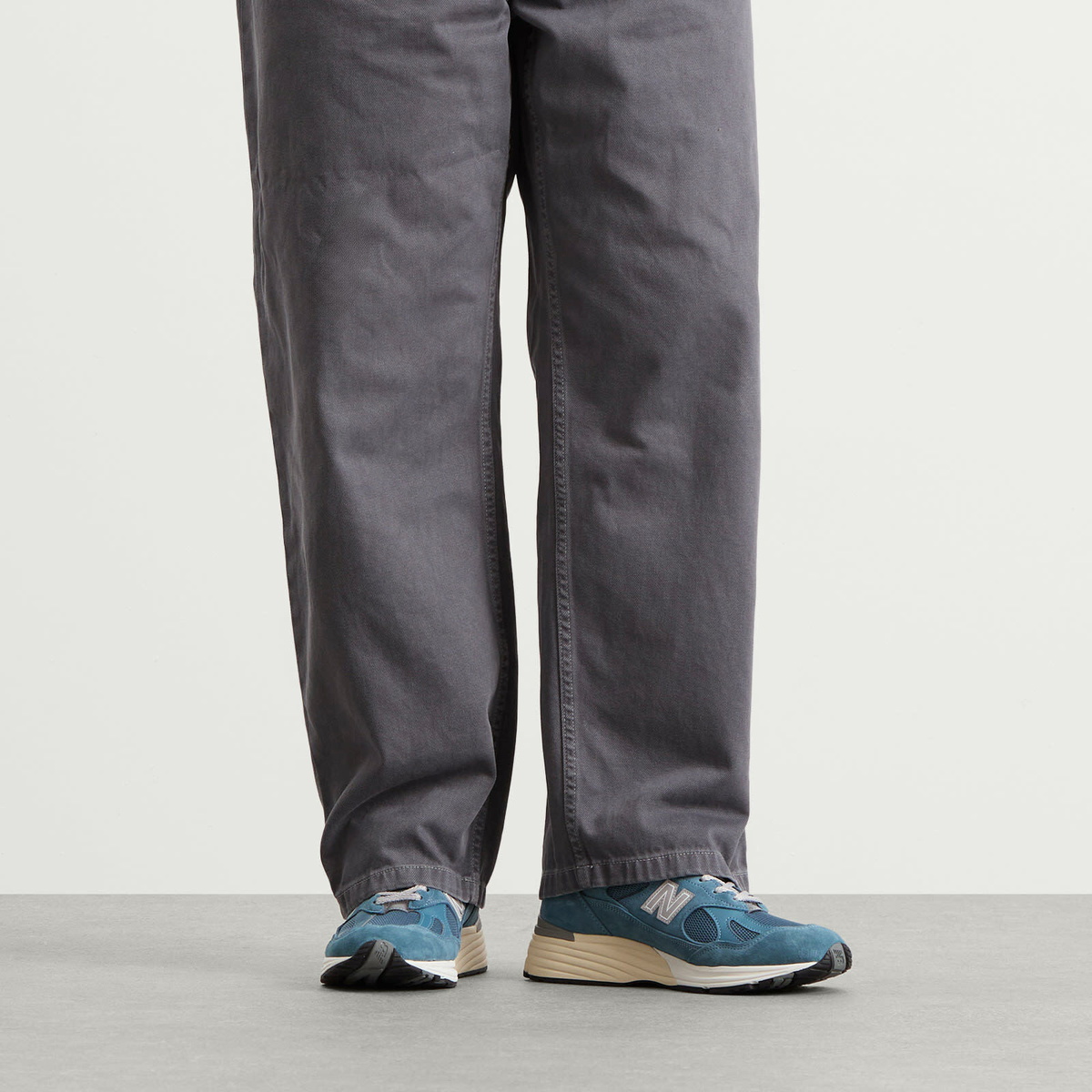 New Balance 991v2 Sneaker in Blue