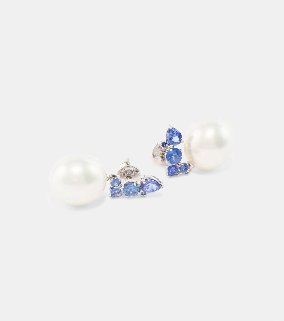 Bucherer Fine Jewellery Romance 18kt white gold earrings with sapphires and pearls