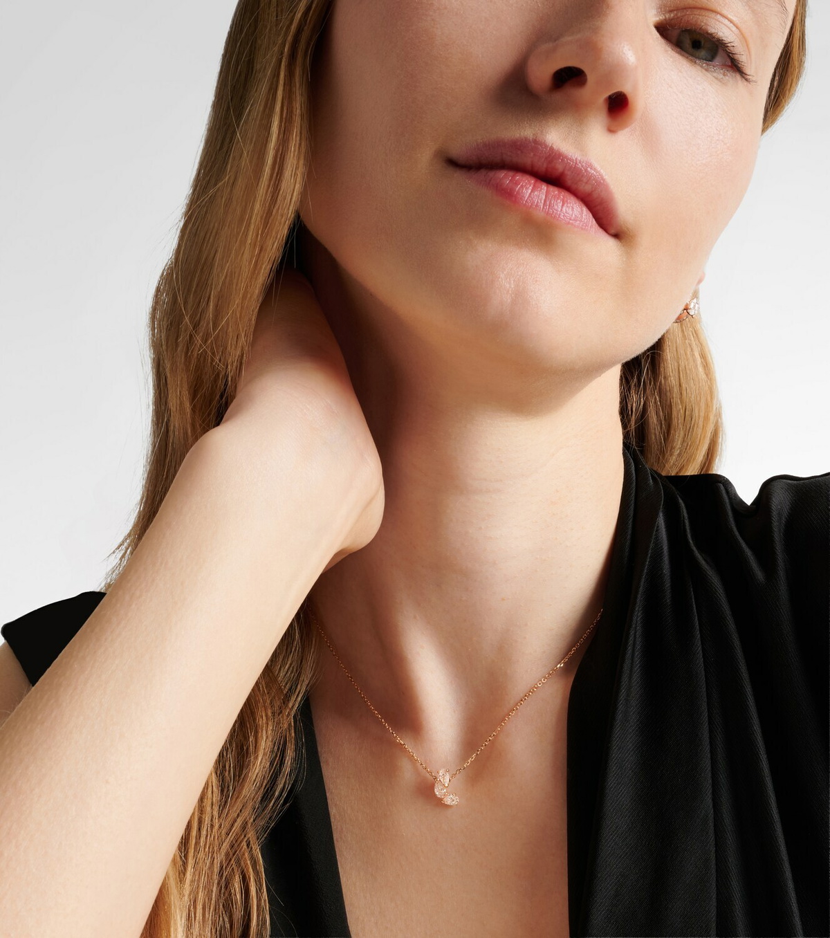 Repossi Serti Sur Vide 18kt rose gold pendant necklace with diamonds