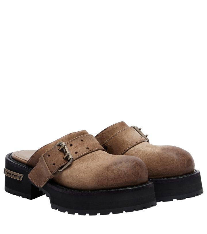 Photo: Balenciaga Venom leather mules