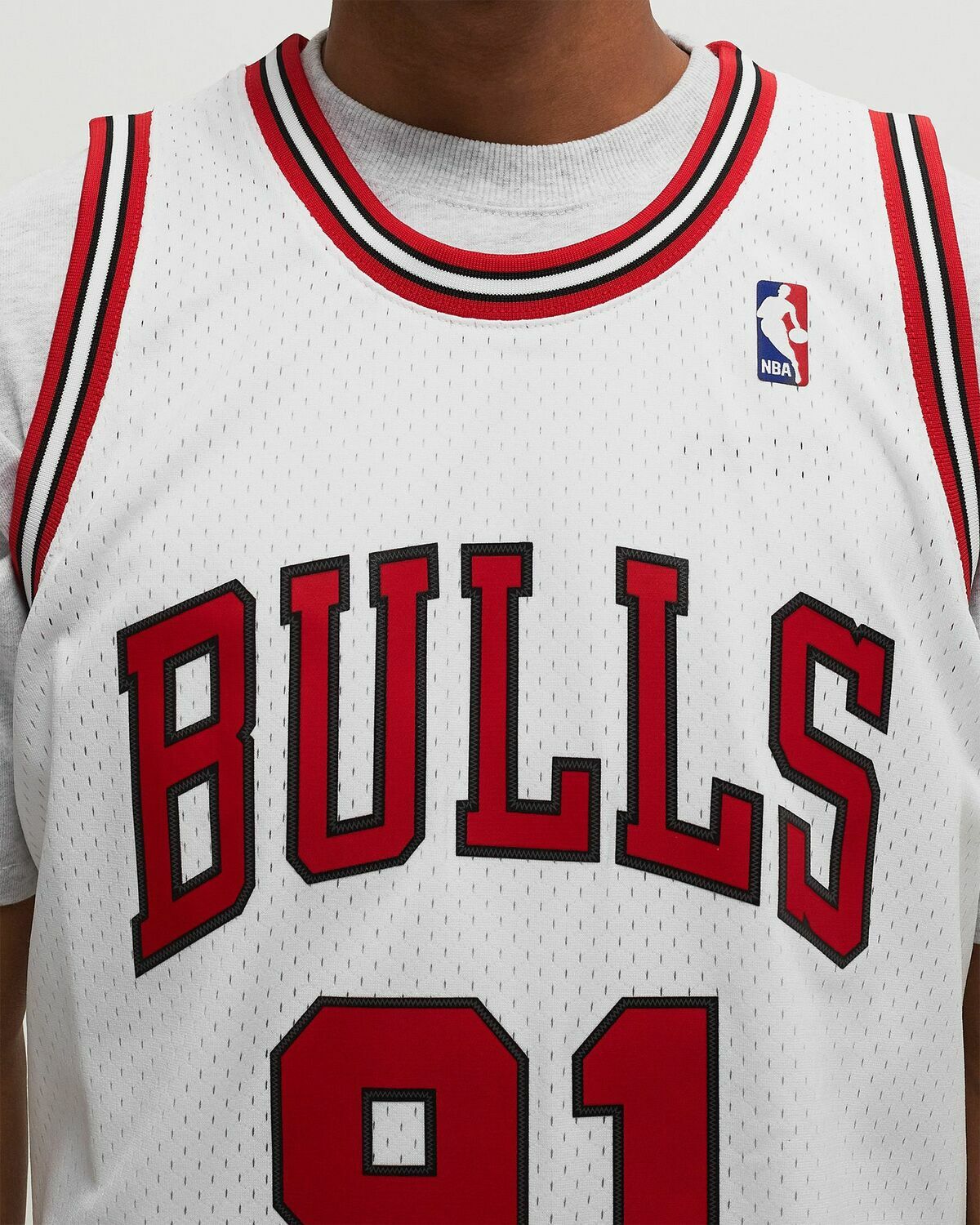 Mitchell & Ness NBA SWINGMAN JERSEY CHICAGO BULLS 97-98 DENNIS RODMAN #91 White Men