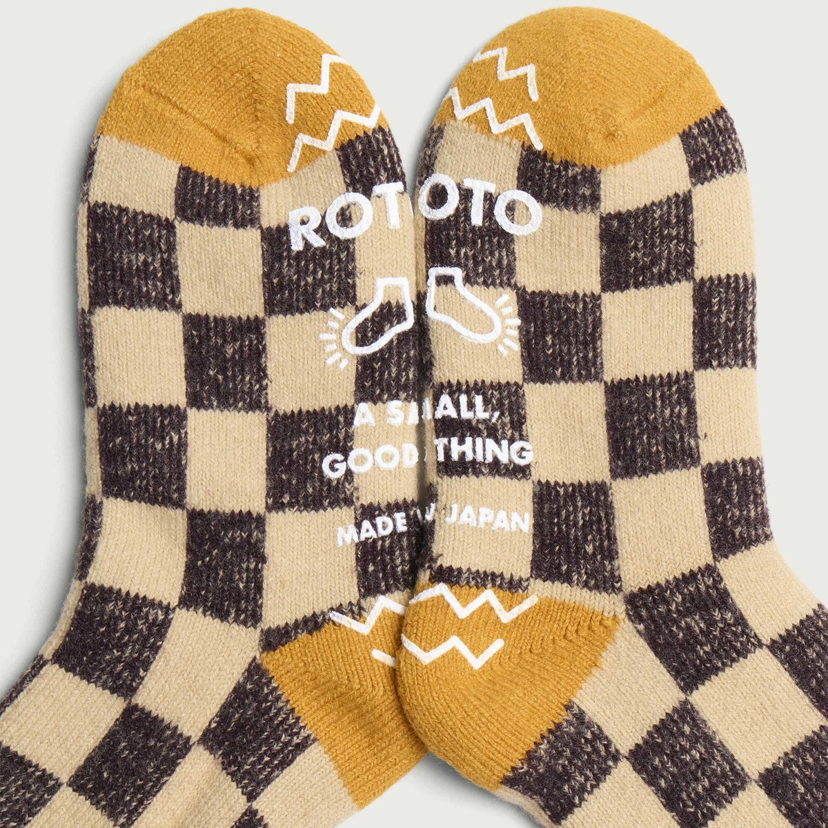 RoToTo Checkerboard Room Sock in Red/Yellow