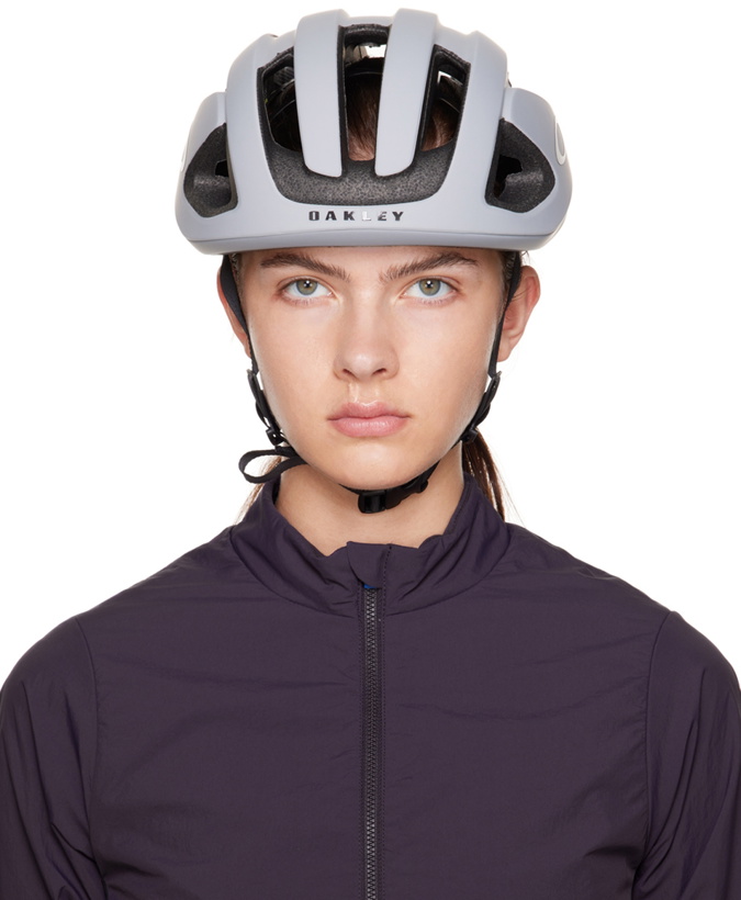 Photo: Oakley Gray ARO3 MIPS Cycling Helmet