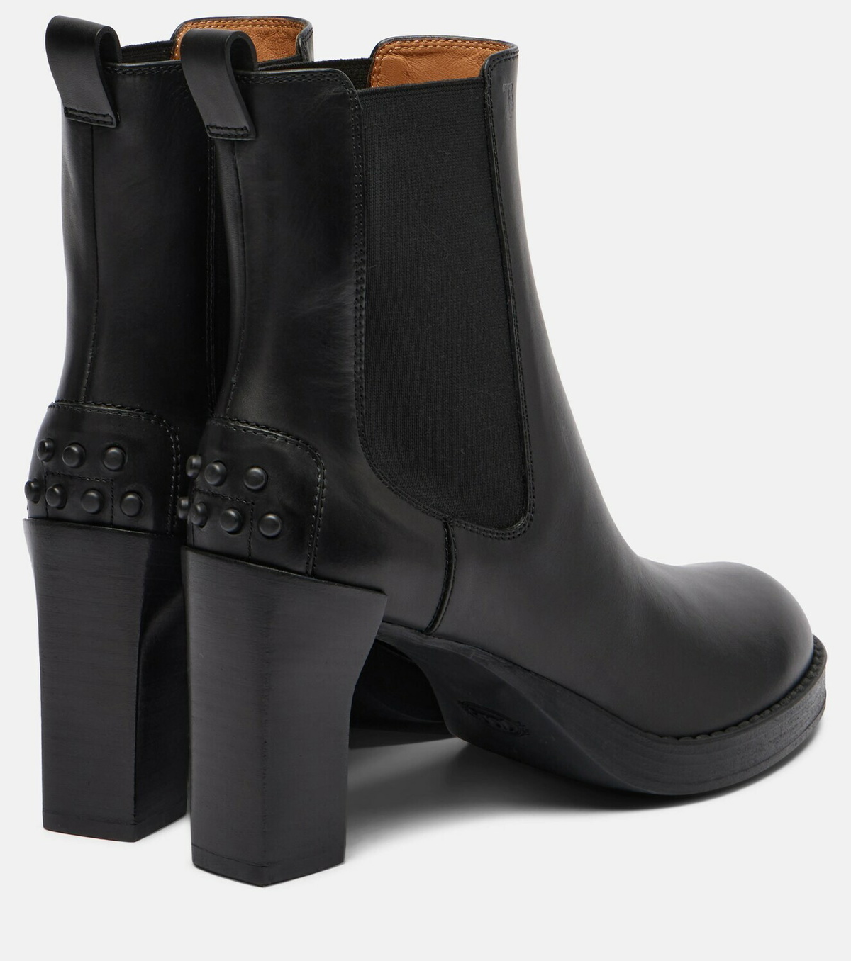 Tod's 80 leather Chelsea boots