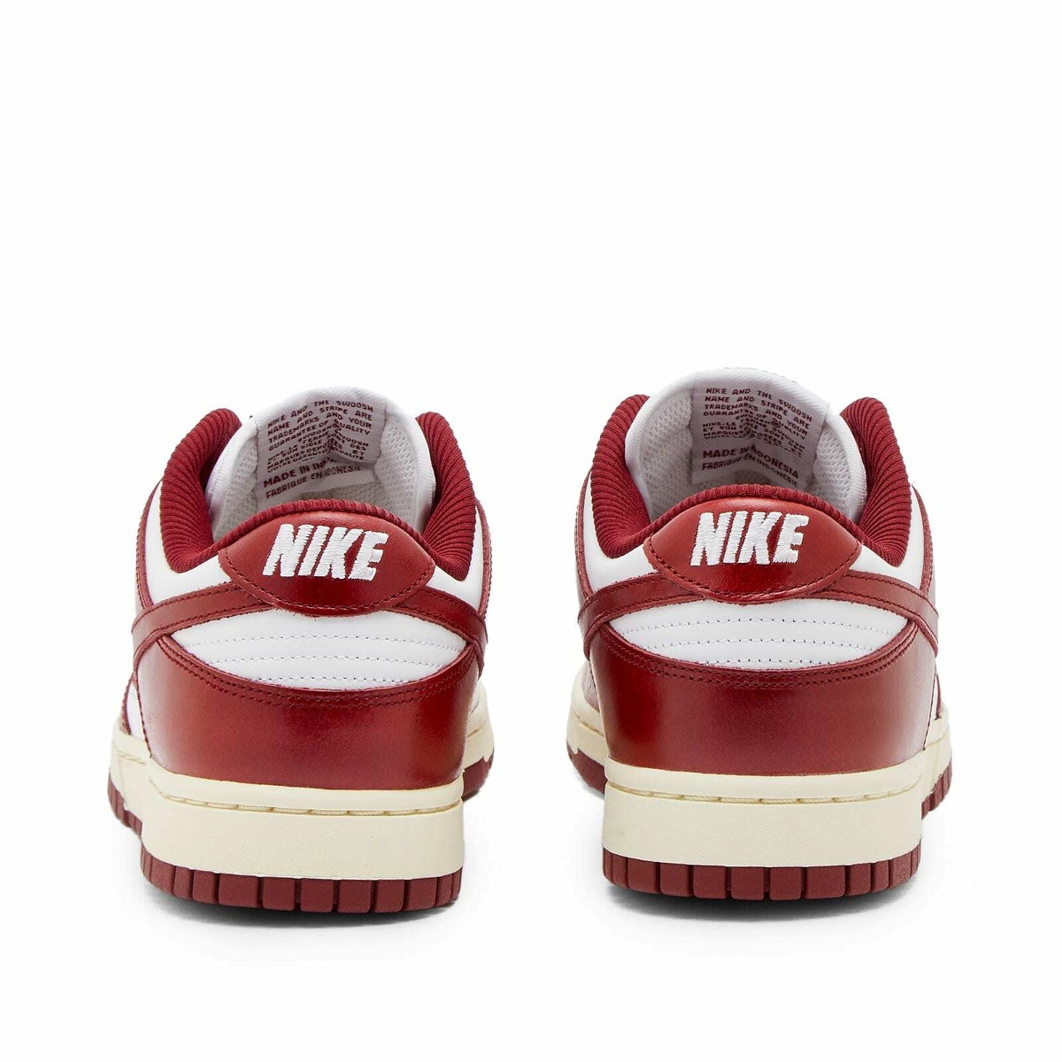 Nike Dunk Low Prm W Sneakers in White/Team Red/Coconut Milk Nike