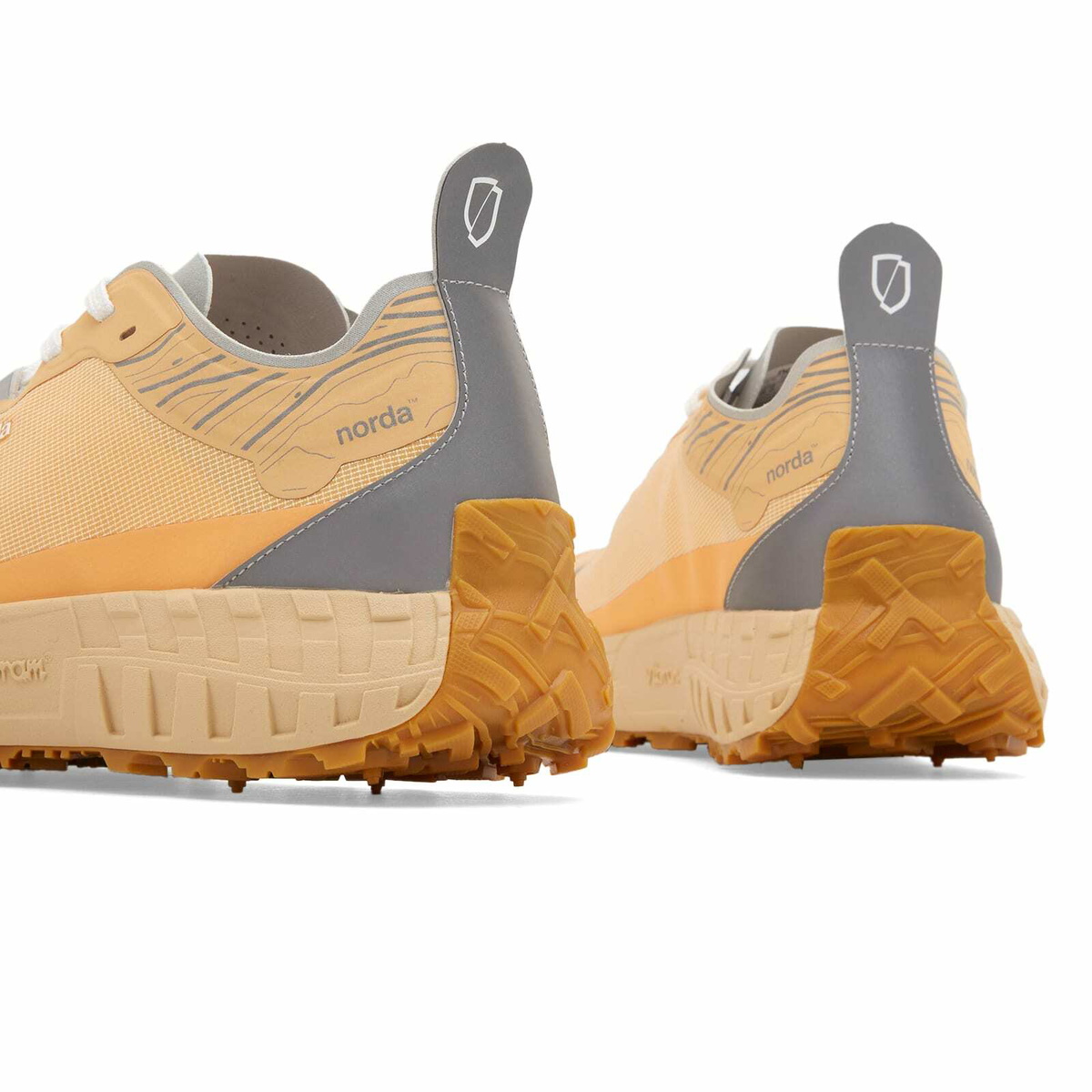Norda Women's 001 Sneakers in Rhodotus