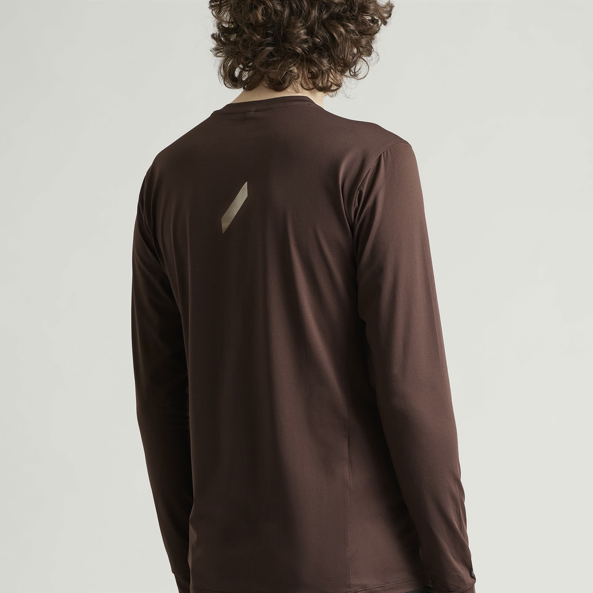 SOAR Men's Long Sleeve Tech T-Shirt in Dark Brown