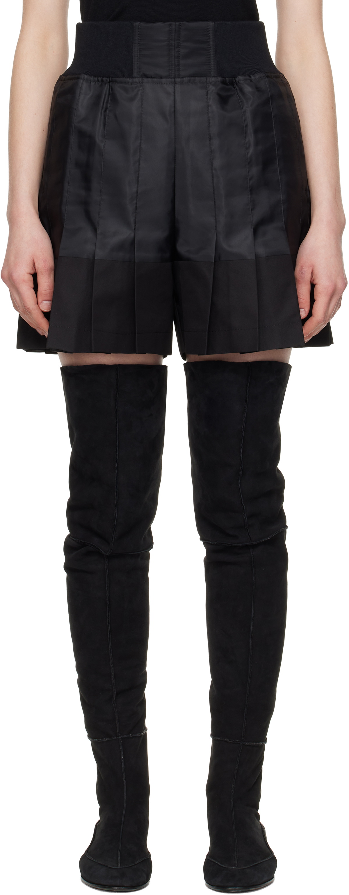 ✨美品✨24ss✨sacai✨Cotton Gabardine Shorts sacai Black Nylon Twill & Gabardine Shorts Sacai