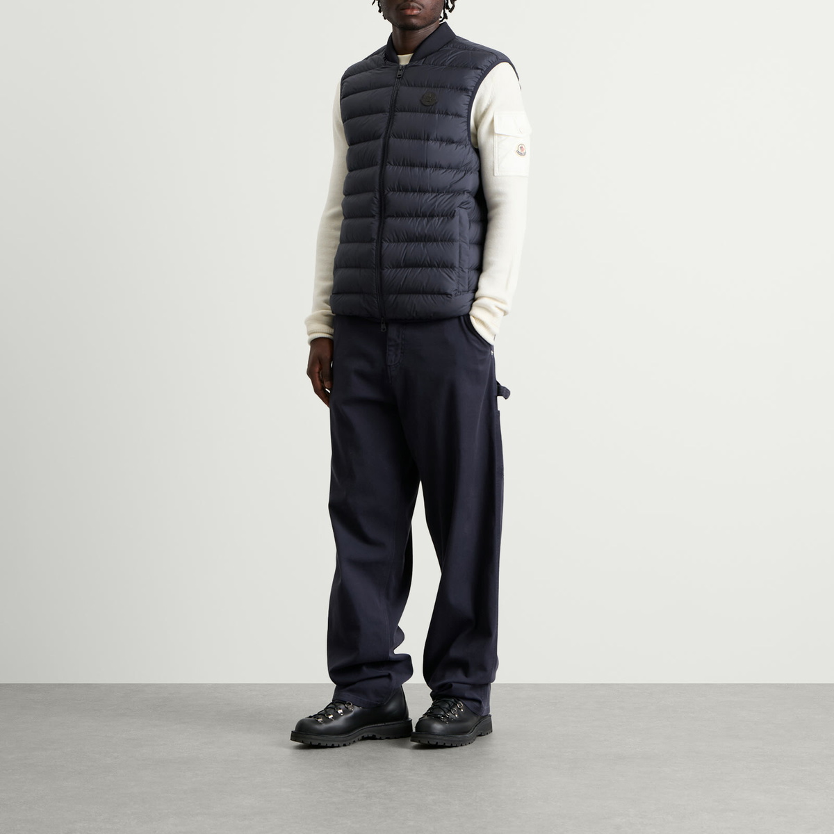 Moncler Men's Froissel Vest in Navy