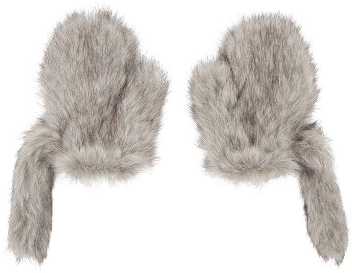 Photo: Ashley Williams Gray Storm Mitts