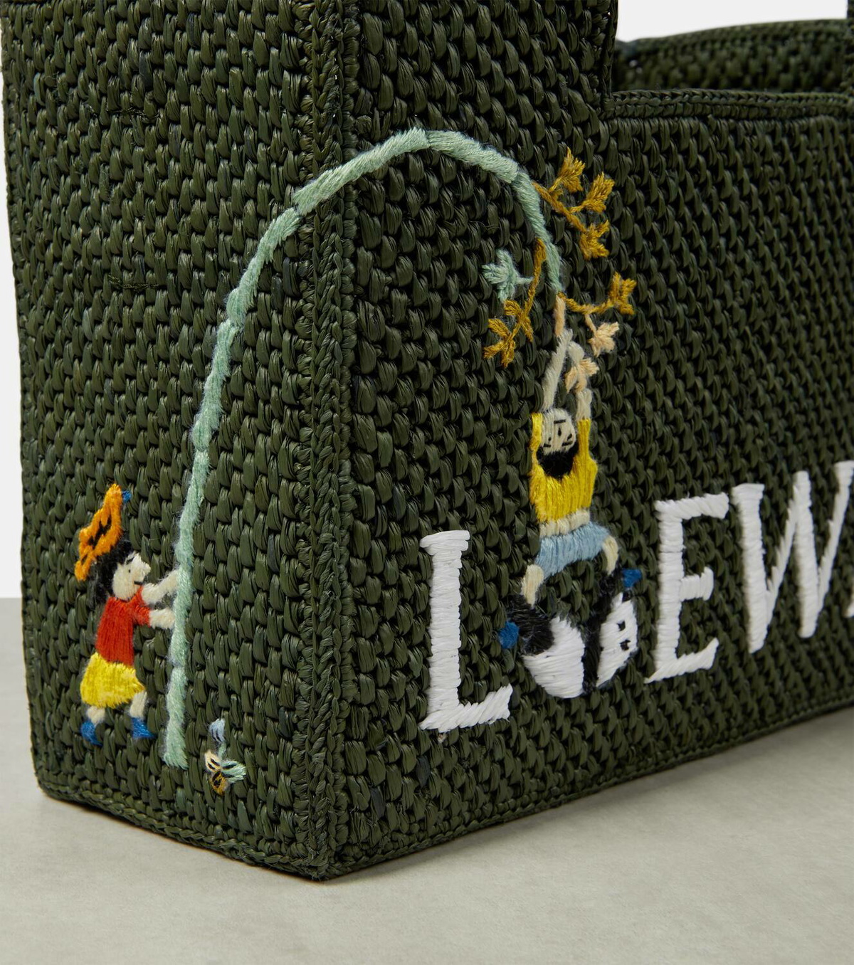 【関税&送料込】Loewe Multicolor Loewe X Suna Fujita Panda C Loewe x Suna Fujita Hammock Panda leather shoulder bag Loewe