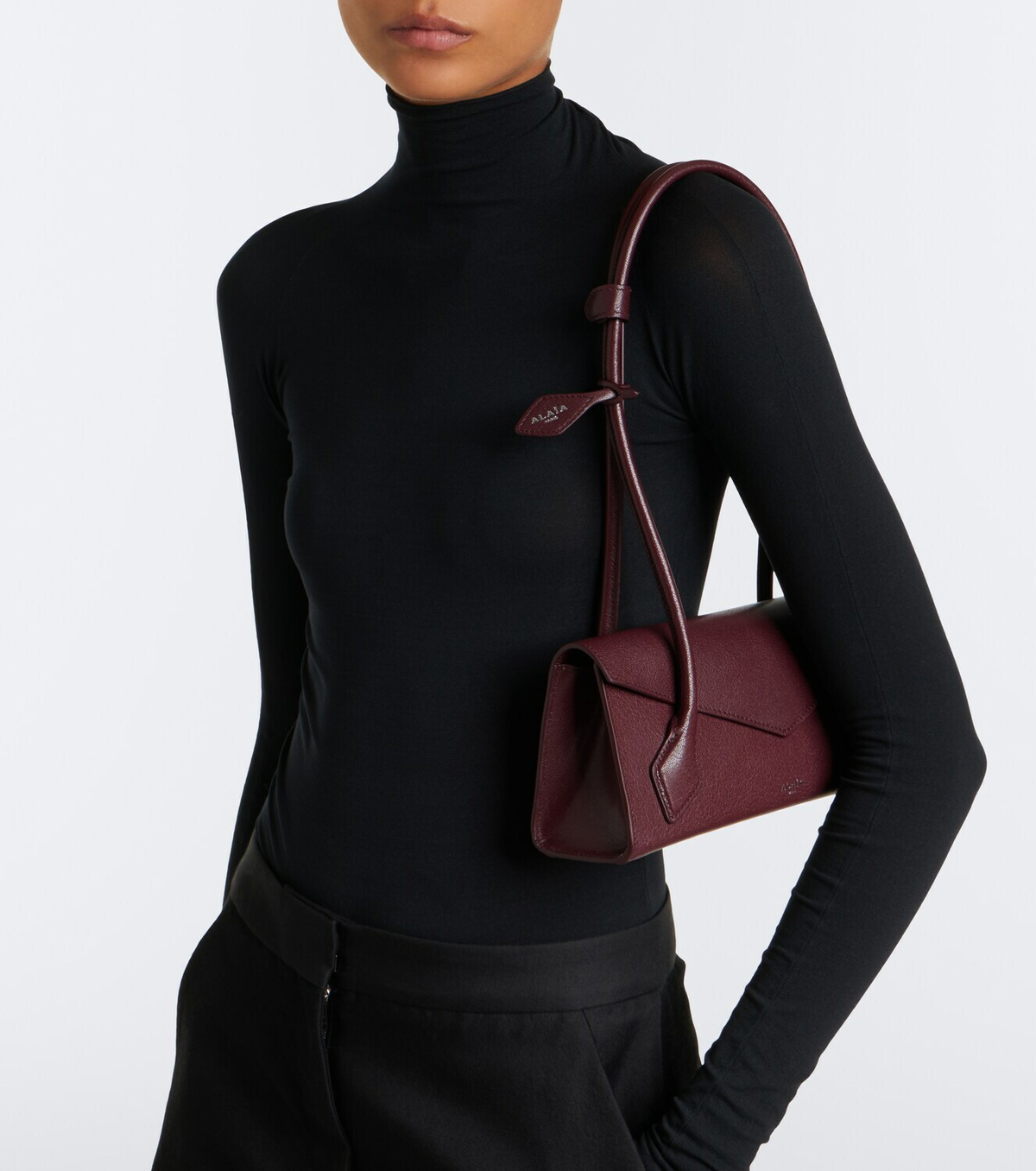 Alaïa Le Teckel Small leather shoulder bag