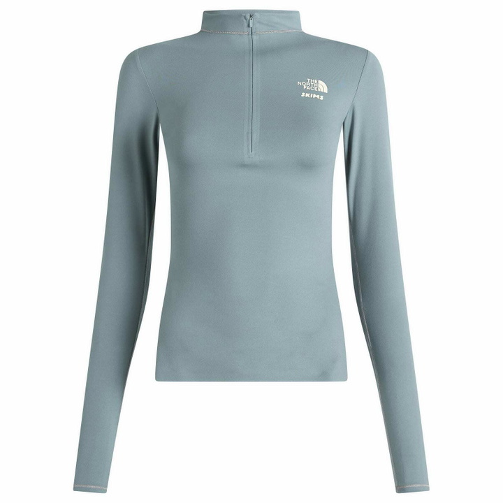Photo: The North Face Women's x SKIMS W Refina Long Sleeve Top in Sk Kyanite