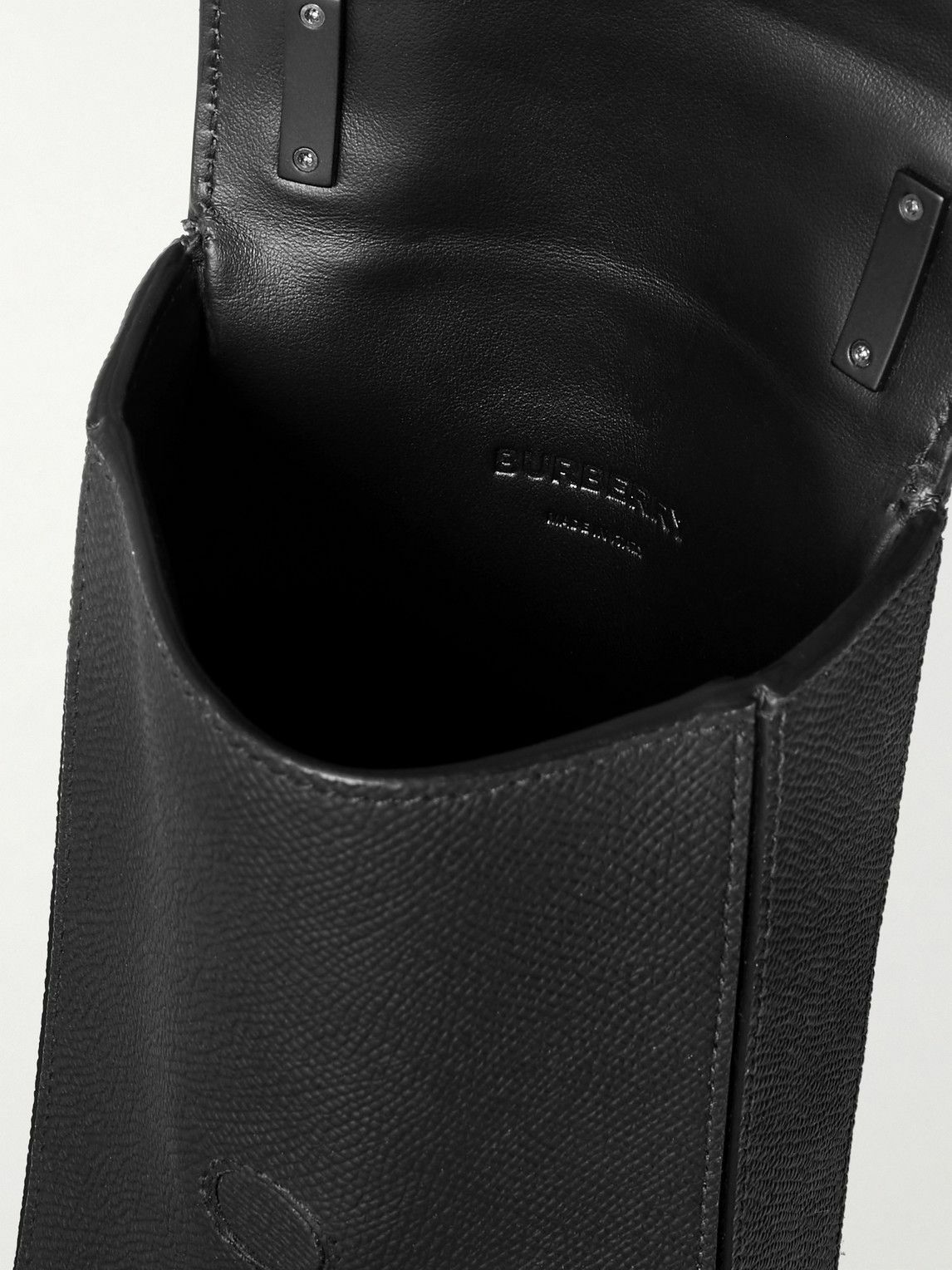 ＊BURBERRY＊ LEATHER PHONE CASE 関税/送料込 Burberry | Accessories | Euc Authentic Burberry London Phone