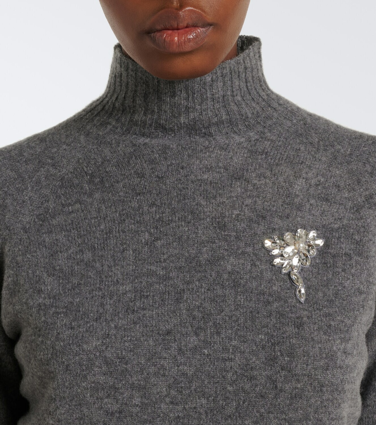 Simone Rocha Embellished cashmere turtleneck sweater