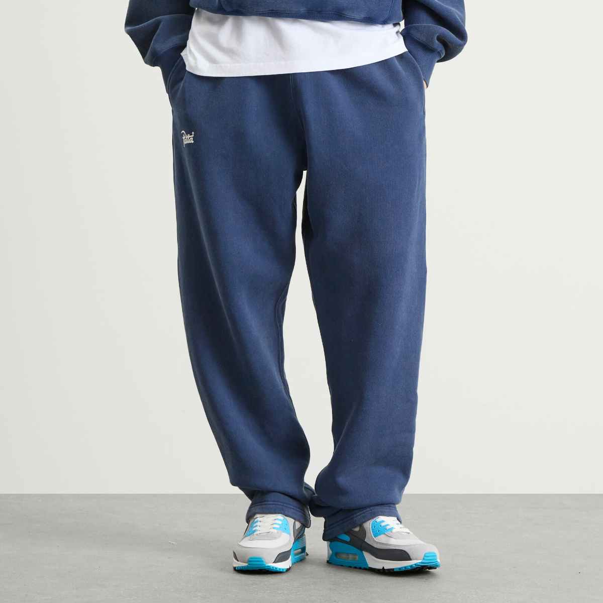 Patta Men's Classic Acid Washed Straight Leg Jogging Pants in Blue