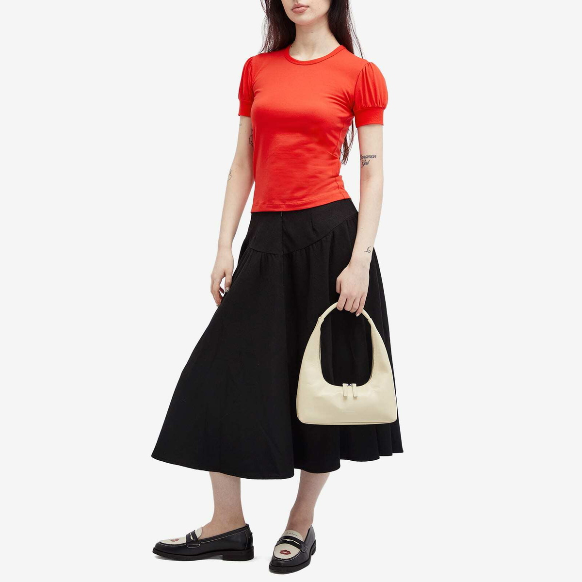 Peachy Den Women's The Peachy T-Shirt in Tomato