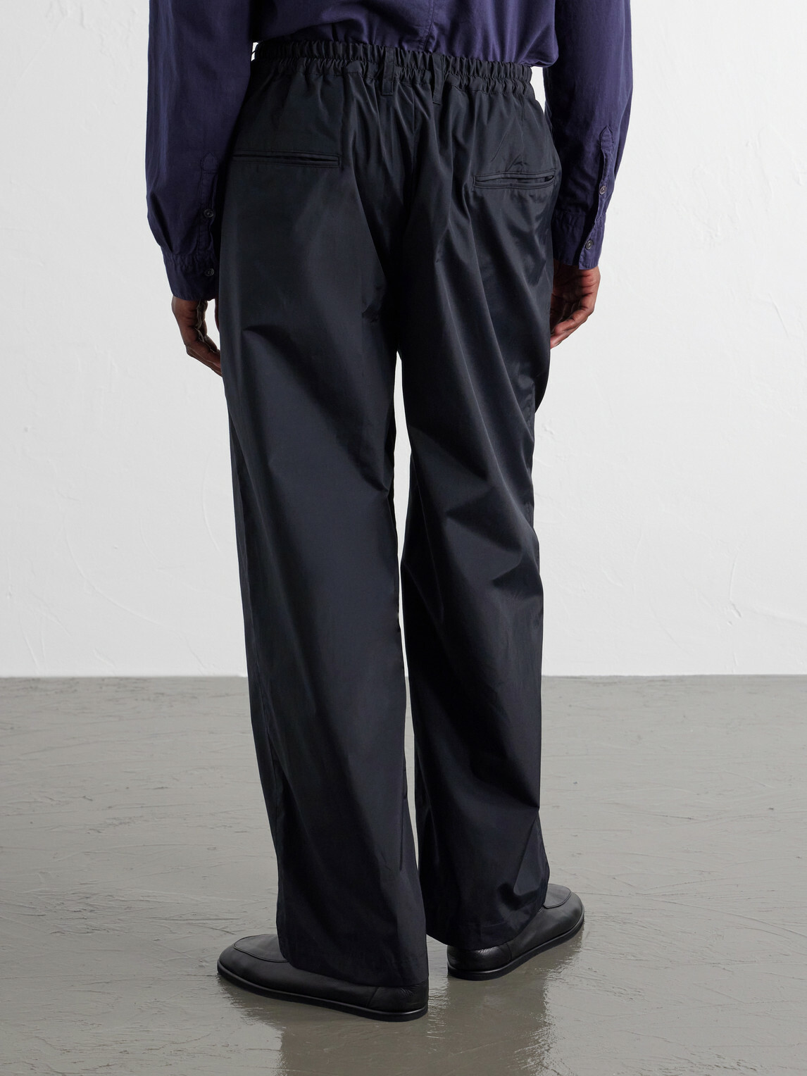 ssstein - Wide-Leg Cotton-Blend Pleated Satin Trousers - Black