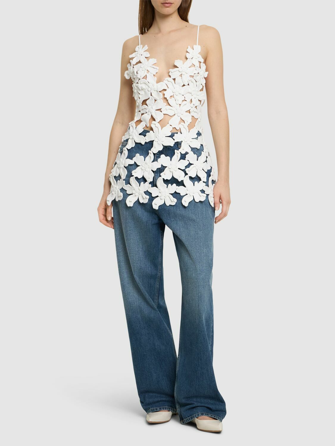 VALENTINO CREW NECK LONG-SLEEVE EMBROIDERED KNIT TOP 274957
