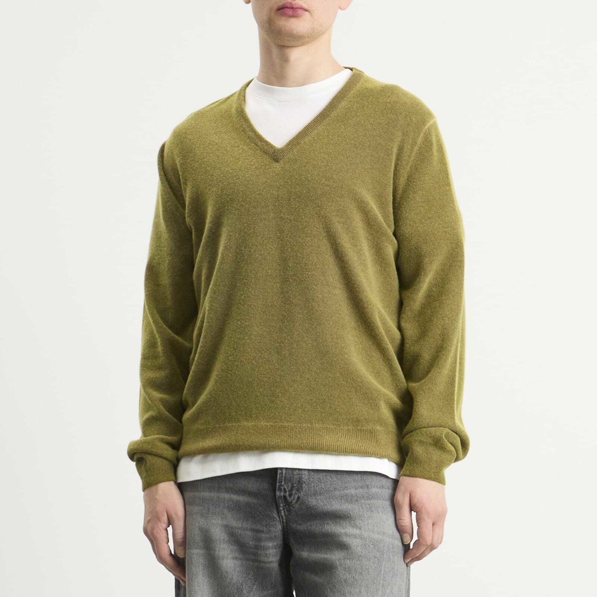 Maison Margiela Men's V Neck Spray Wash Jumper in Yellow/Brown