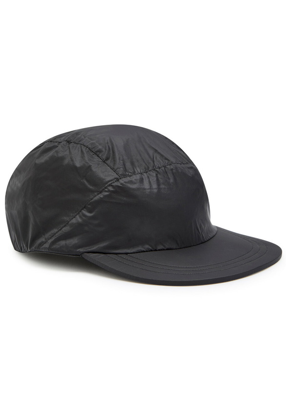 Photo: Hiking Patrol Orbit Technical Water-resistant Nylon cap - Black - One Size