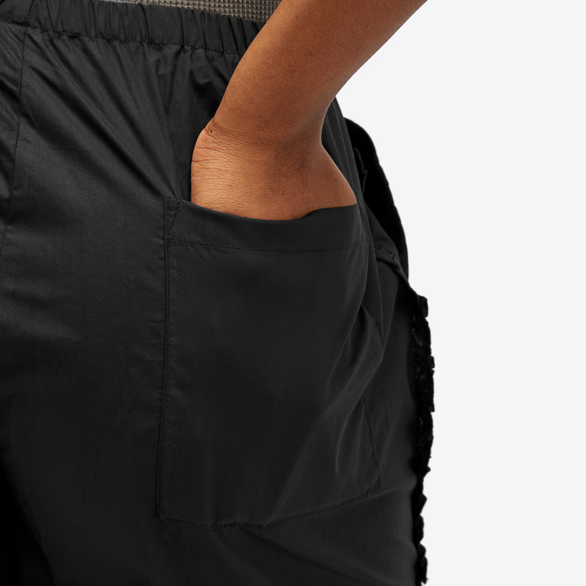 Deiji Studios Women's Ruffle Shorts in Black