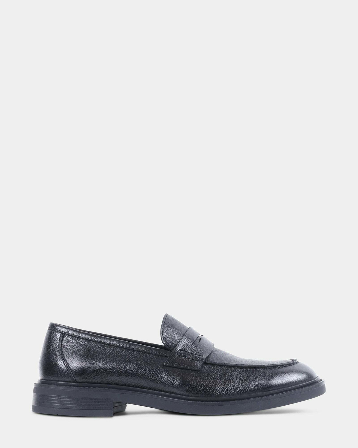 Steve Madden Dunncan Dress Shoes in Black