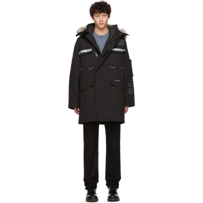 Photo: Canada Goose Black Down Resolute Parka