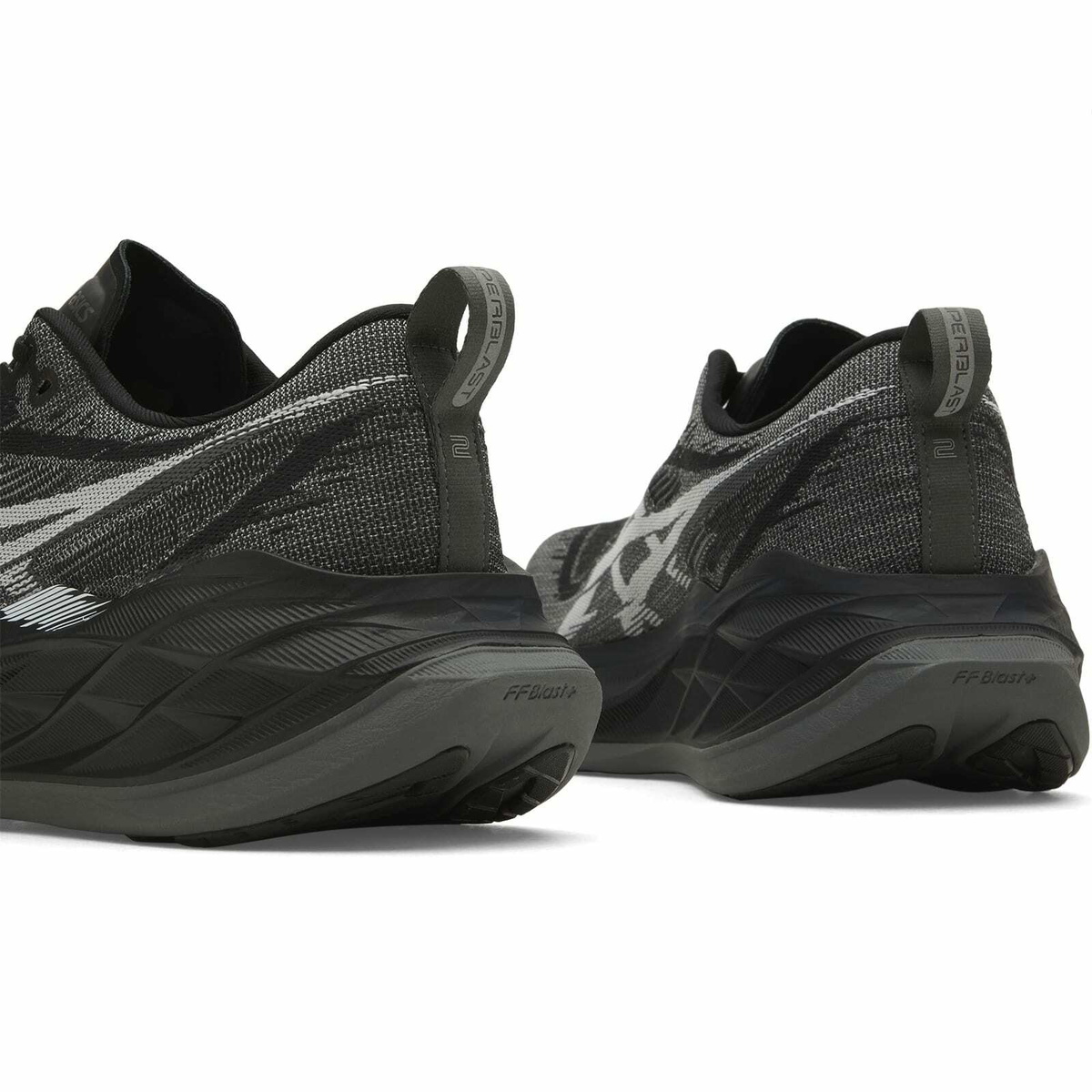 Asics Running Asics Superblast 2 Sneaker in Black/White