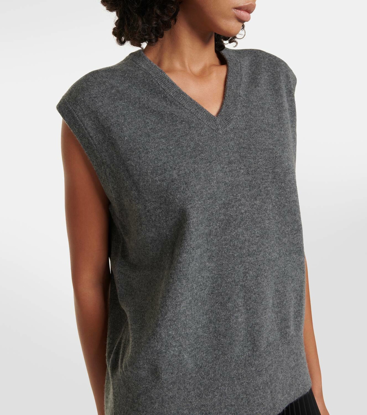 Extreme Cashmere N°243 Spencer cashmere-blend sweater vest
