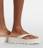 Gianvito Rossi Leather platform thong sandals