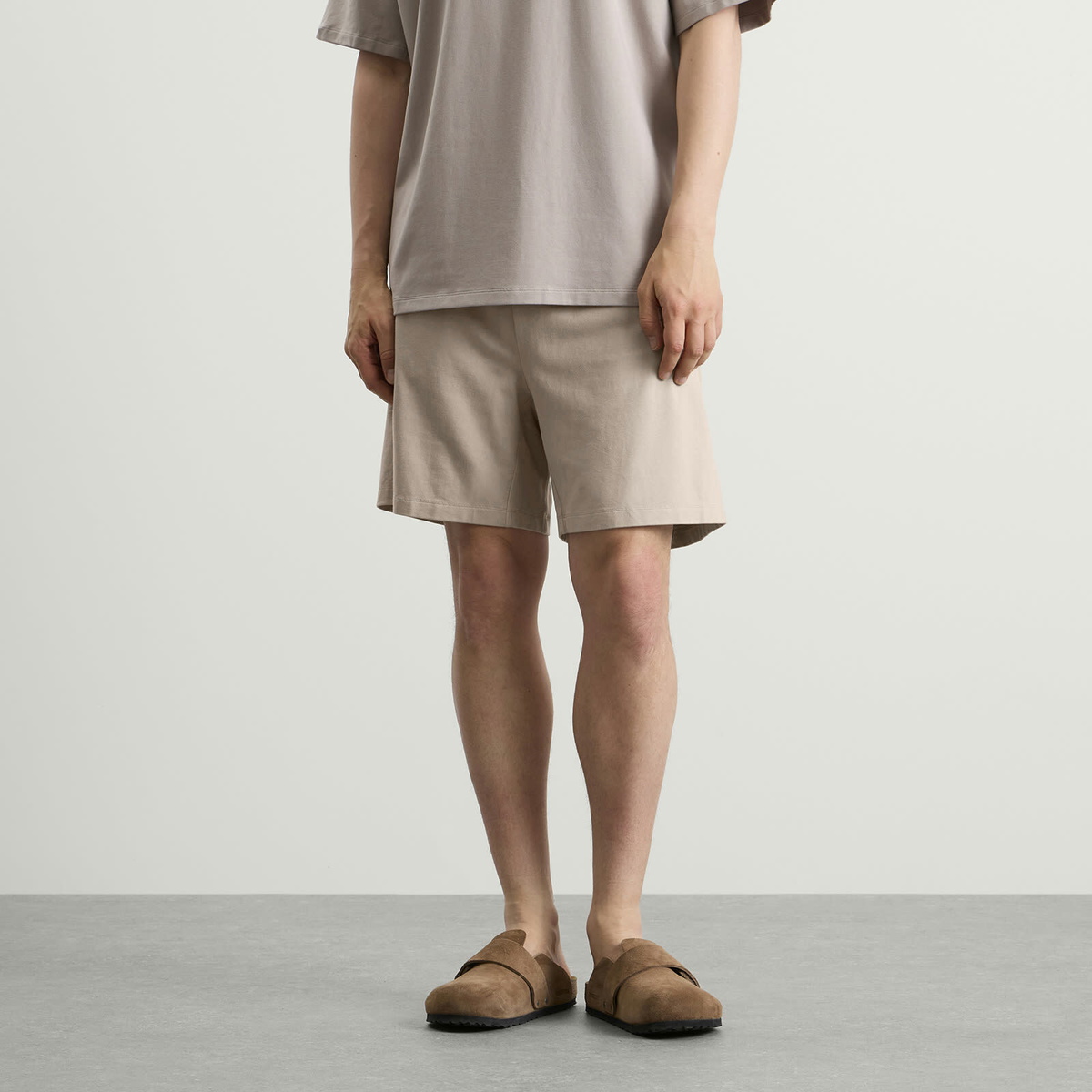 SKIMS Men's Jersey Lounge Relaxed Short in Linen