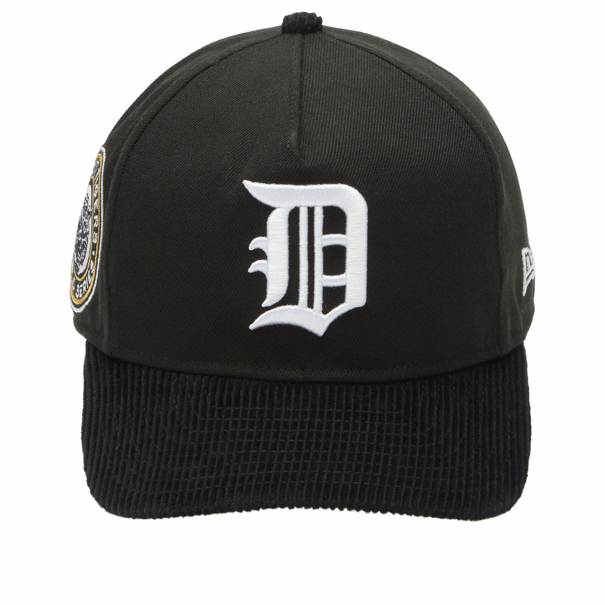 New Era Detroit Tigers Coops Cord 19Twenty Cap in Black 