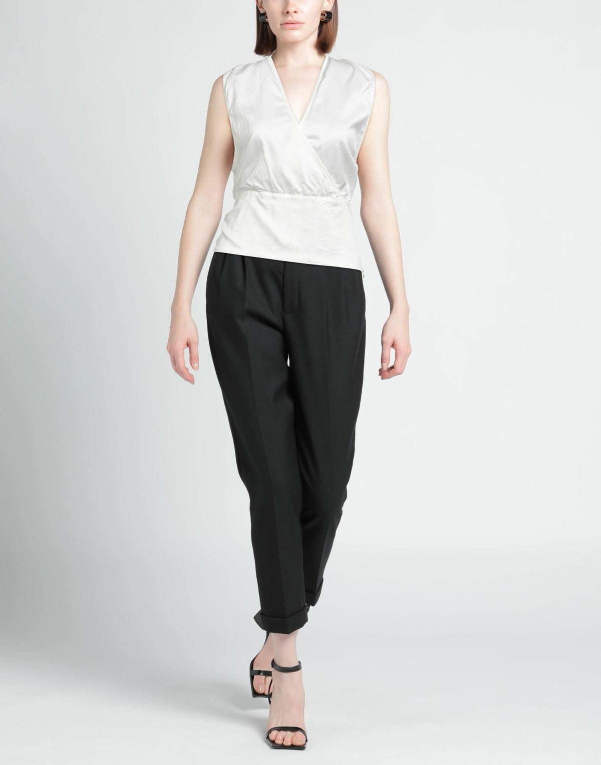 Jijil Womens Top in White