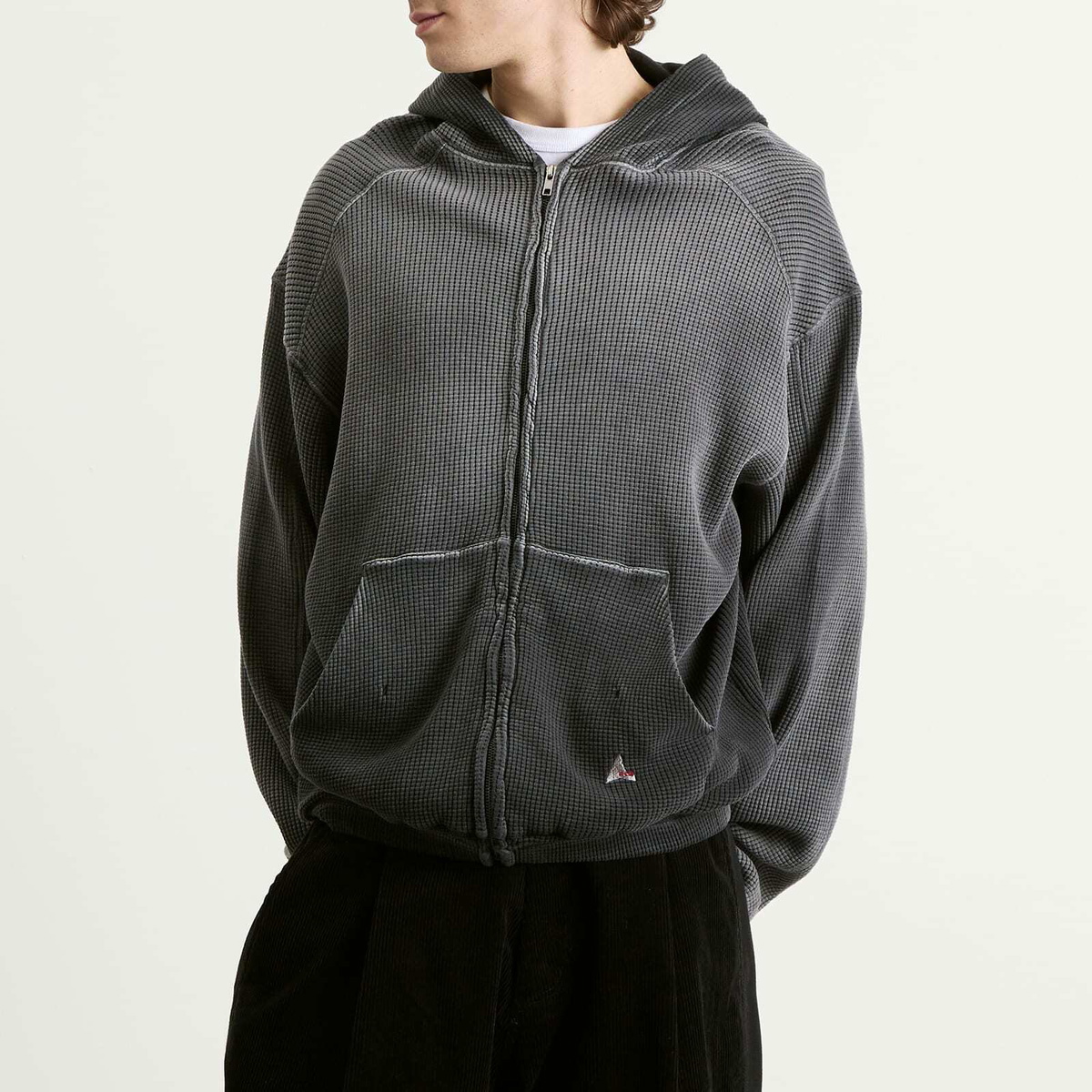 ROA Men's Bee Sun Faded Waffle Zip Up Hoodie in Black