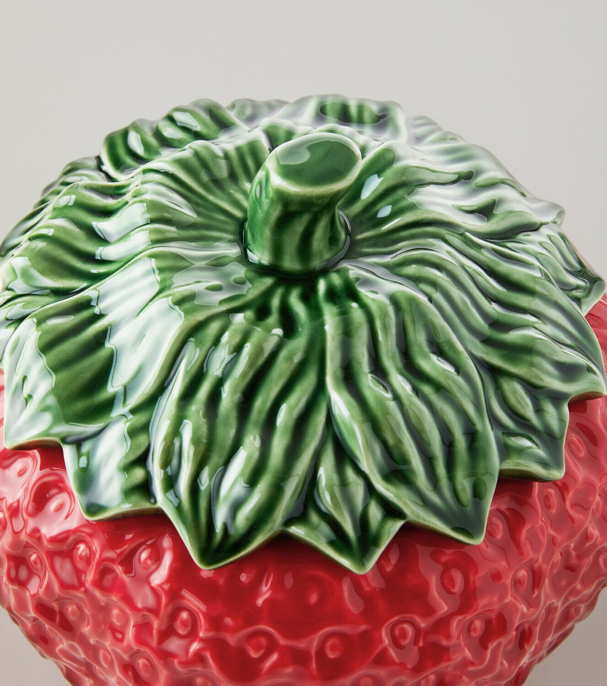 Bordallo Pinheiro Strawberries Large ceramic tureen