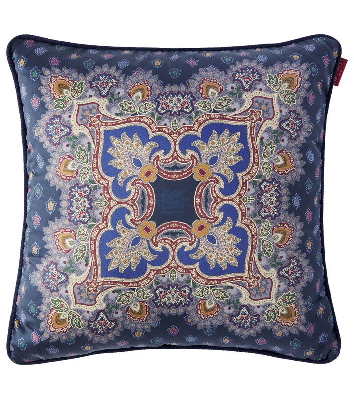 Photo: Etro Printed cotton cushion