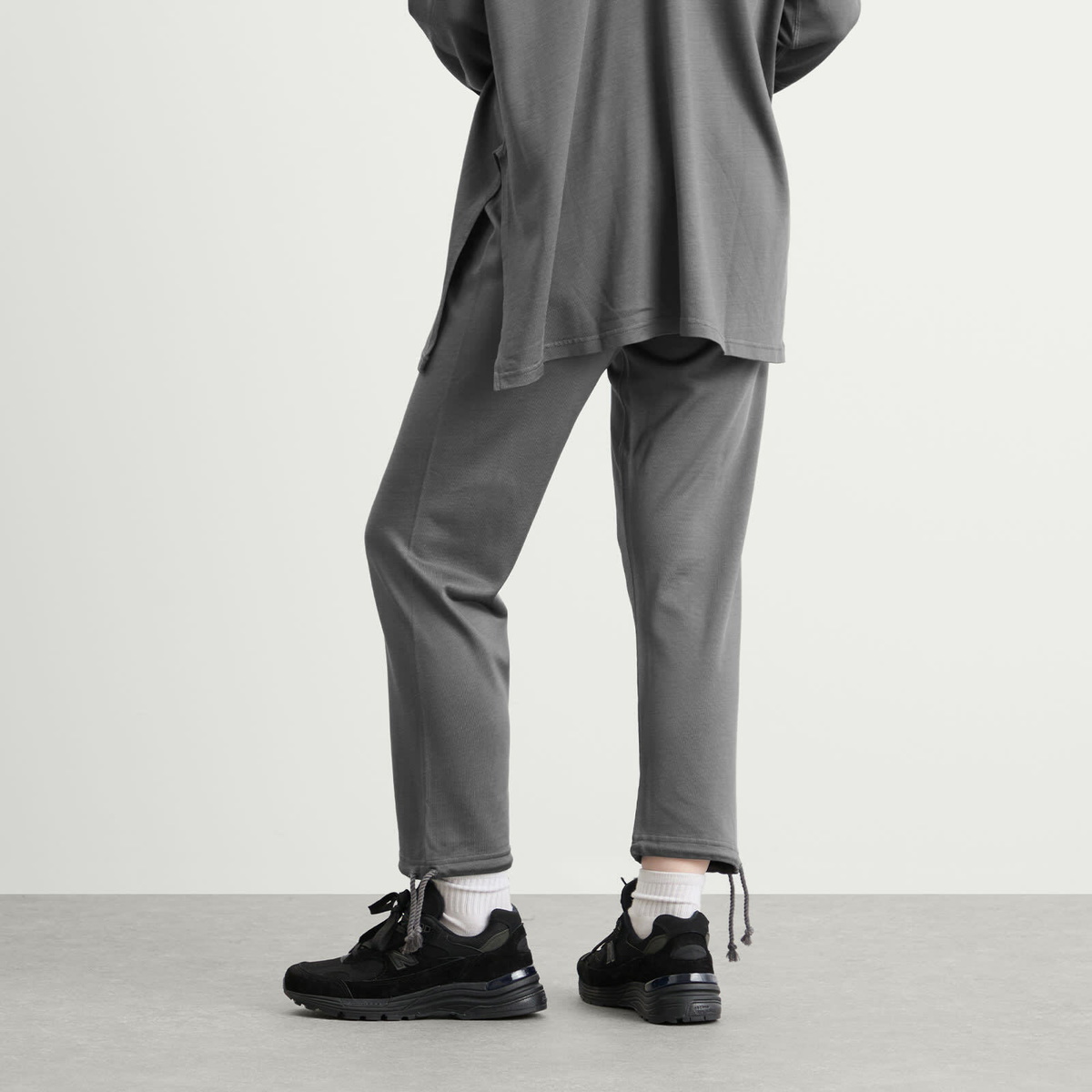 Beams Boy Women's Logo Easy Pants in Grey