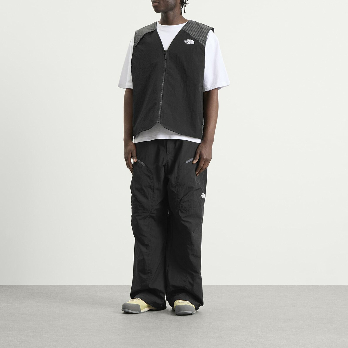 The North Face Men's NSE Tech Vest in Tnf Black