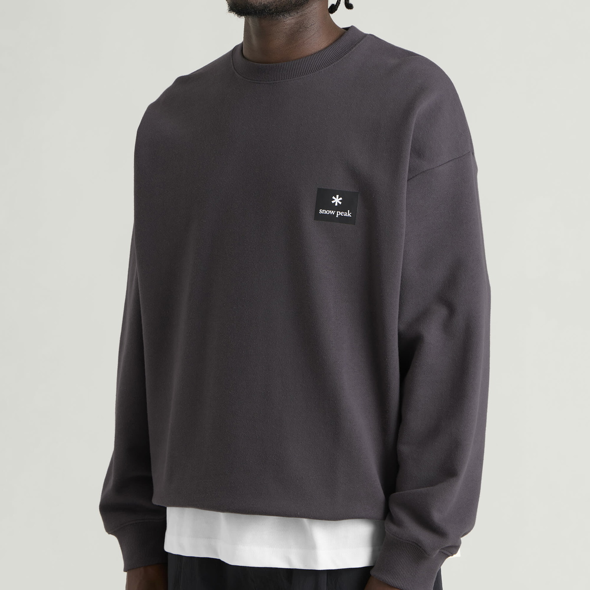 Snow Peak Men's New Standard Square Logo Pullover in Charcoal