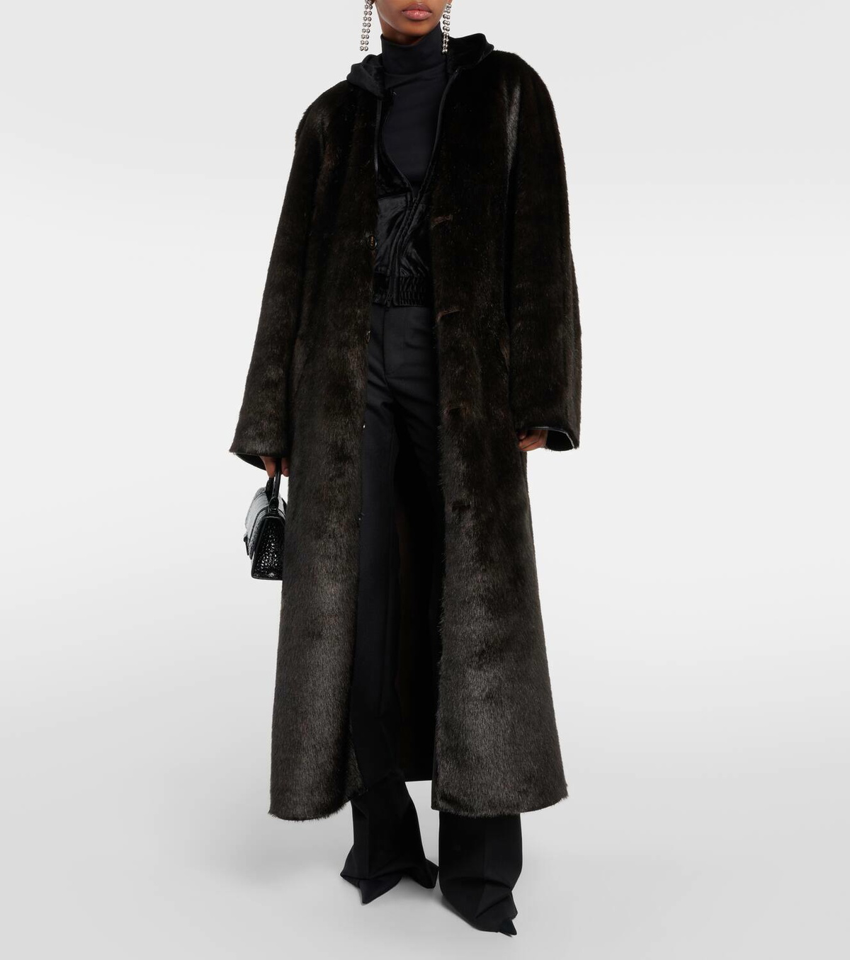 ジャケット・アウター BALENCIAGA fur coat navy F Balenciaga FW20 Faux Fur Coat Jacket – FyouGrails