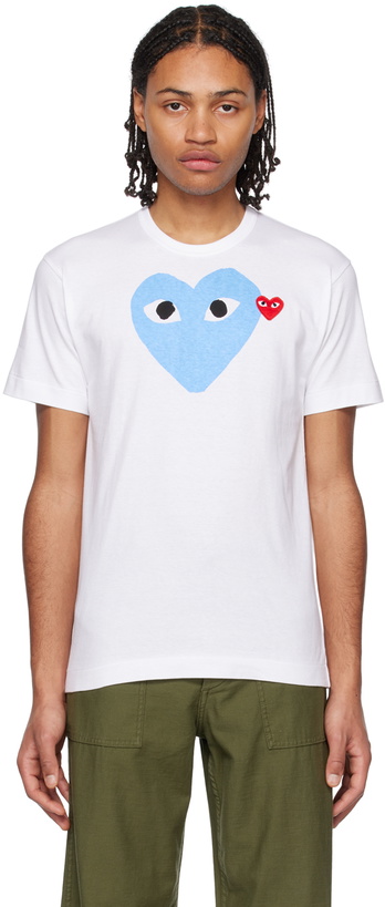 Photo: COMME des GARÇONS PLAY White Double Heart T-Shirt