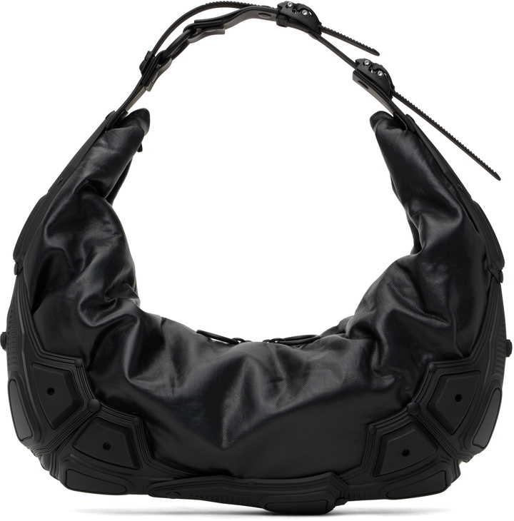 Photo: Innerraum Black Object M03 Half Moon Bag