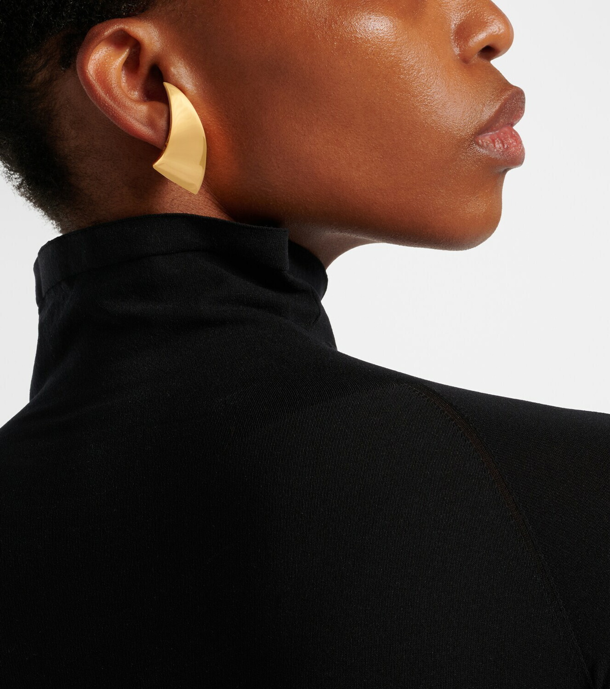 Alaïa Logo earrings