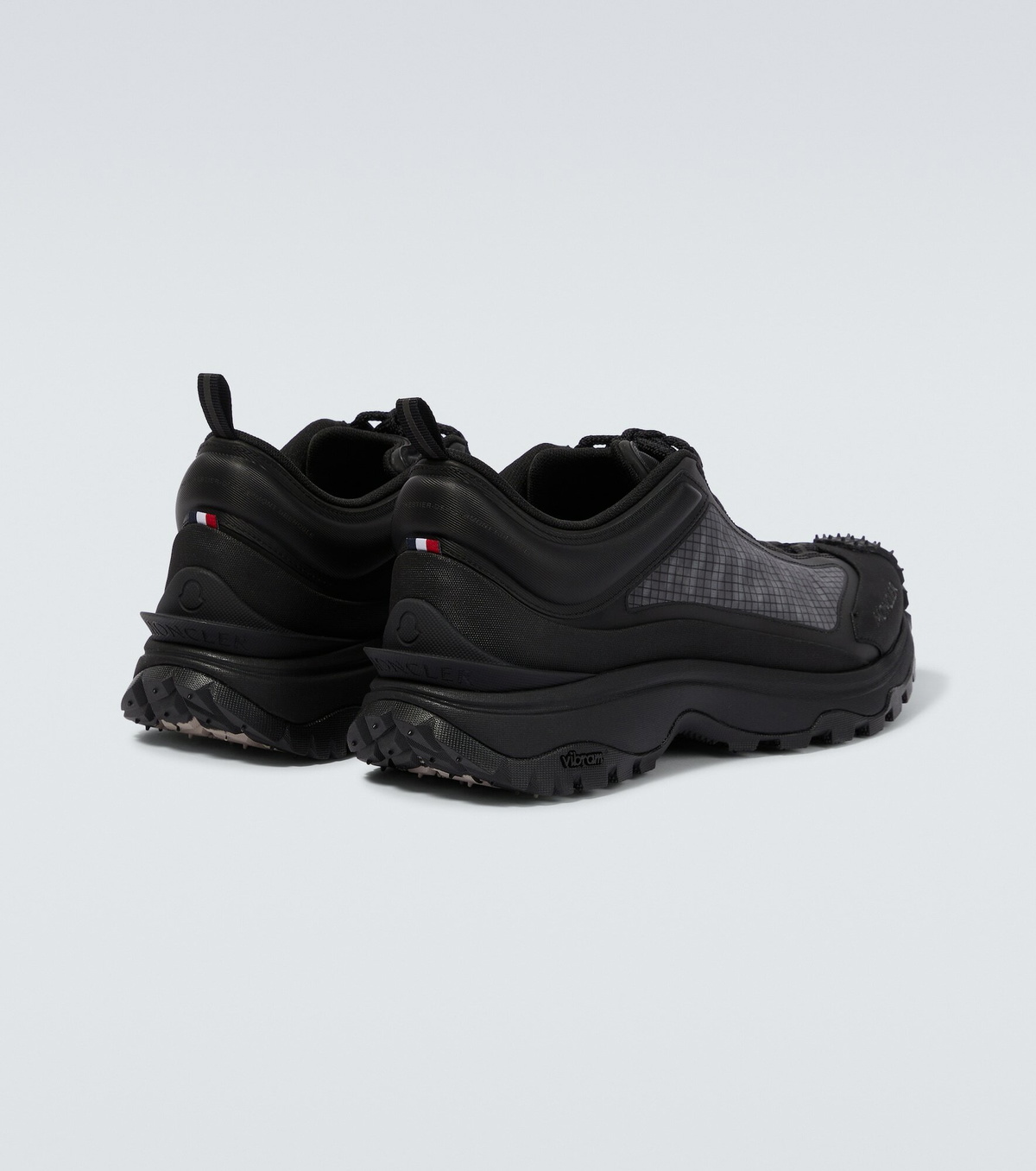 【関税込み】Moncler ブラック Trailgrip Lite3 スニーカー Men's Trailgrip GTX low top sneakers | MONCLER | 24S