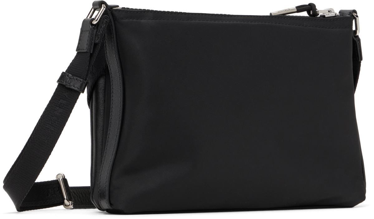ショルダーバッグ GIVENCHY Black Nylon Blend Voyou Crossbody Bag GIVENCHY Nylon Voyou Crossbody Bag Black 1643327 | FASHIONPHILE