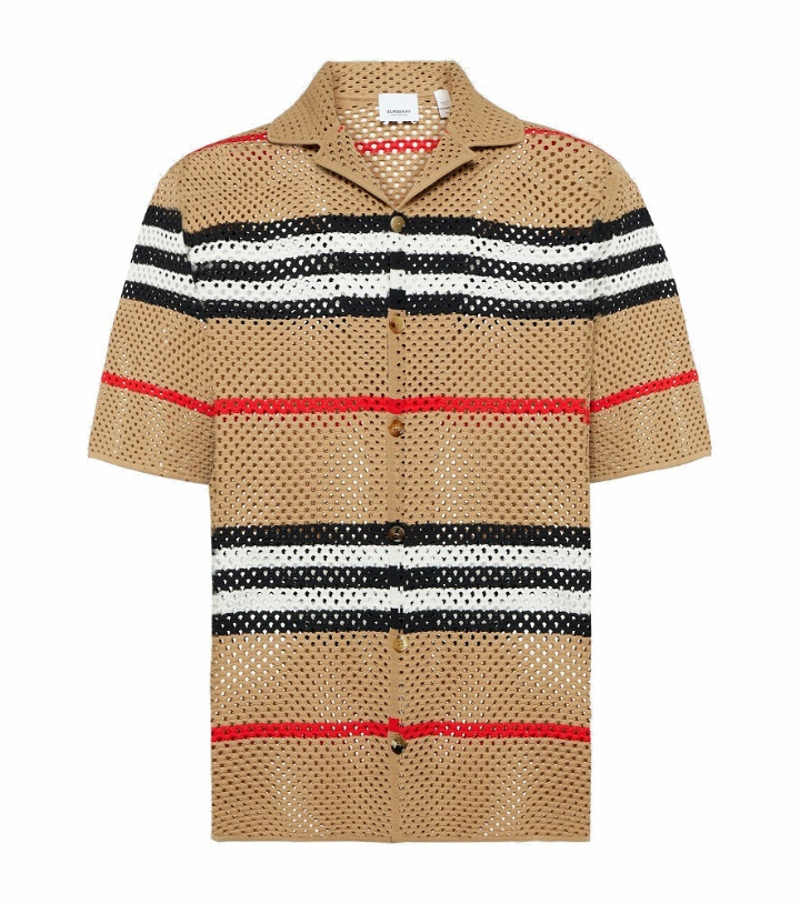 Photo: Burberry - Knitted short-sleeved shirt