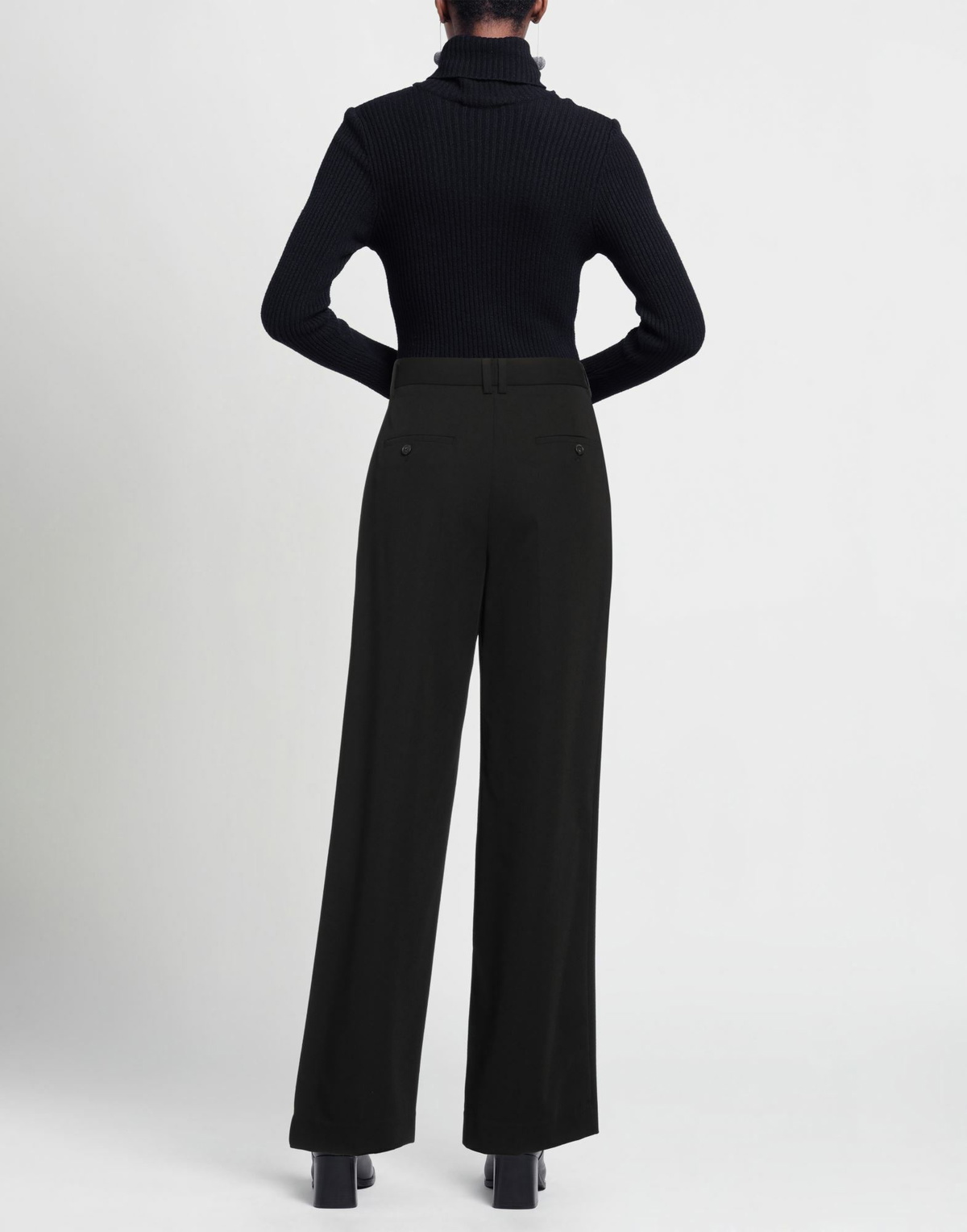 Dunst Womens Pants in Black