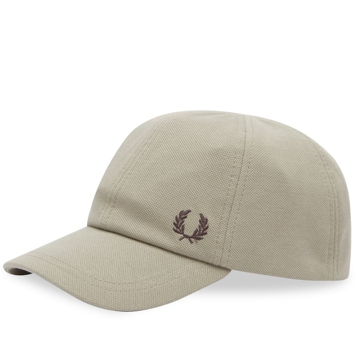 Photo: Fred Perry Men's Pique Classic Cap in Warm Grey