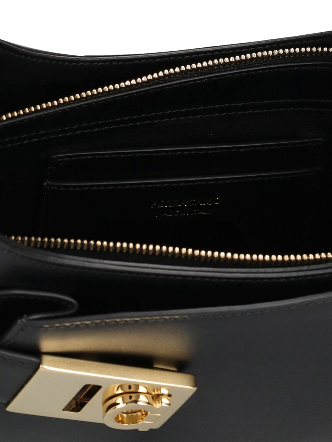 バッグ Archive LEATHER SHOULDER BAG black Ferragamo Archive Large Leather Shoulder Bag In Black | ModeSens